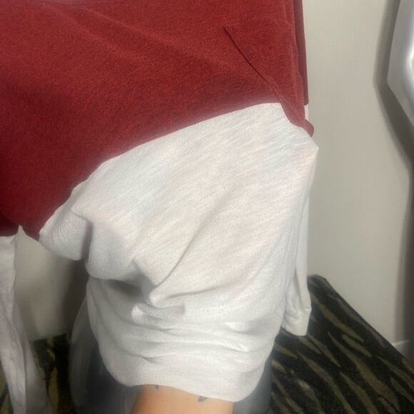 VICTORIA’S SECRET LONG SLEEVE  - Picture 3 of 4